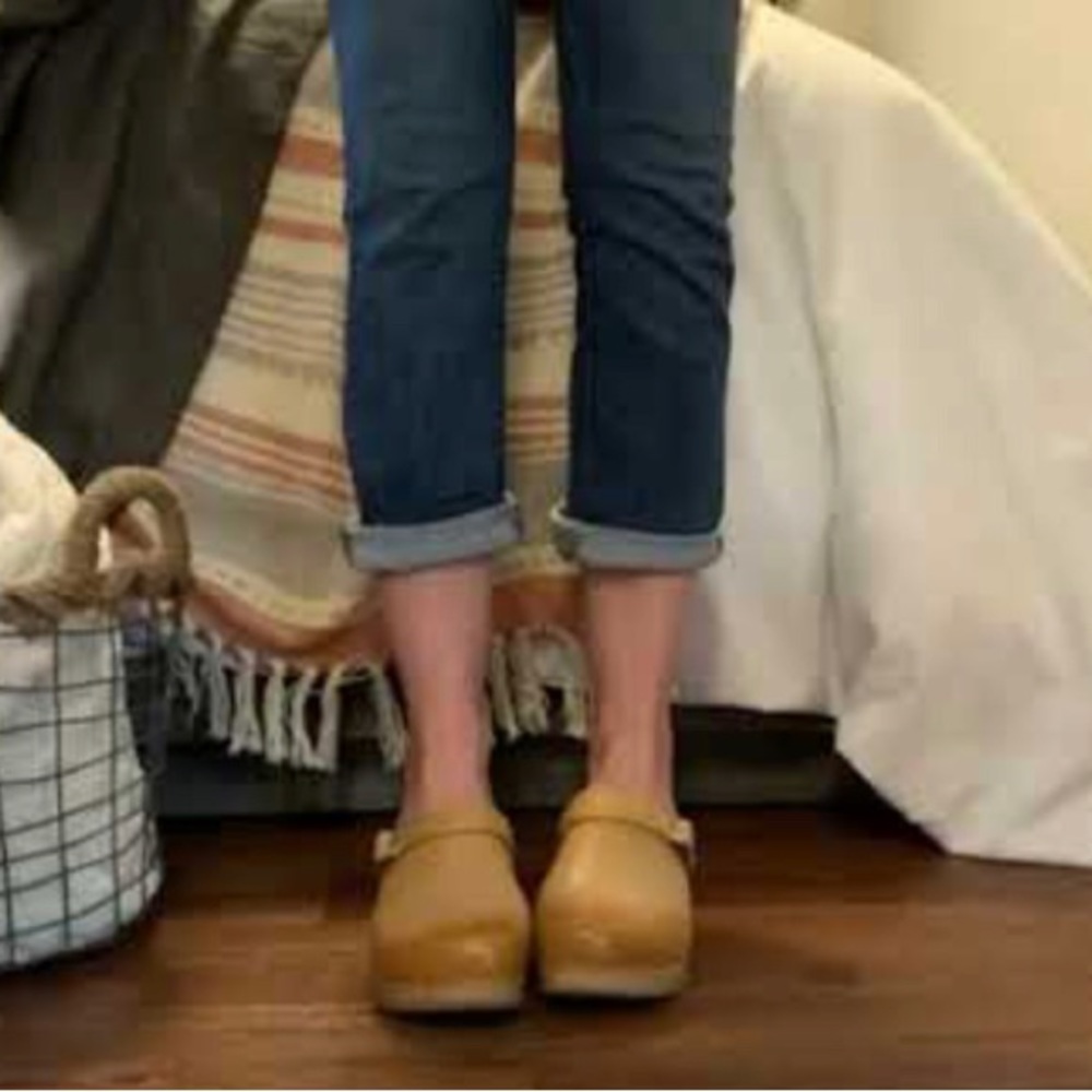 Dansko berry mules